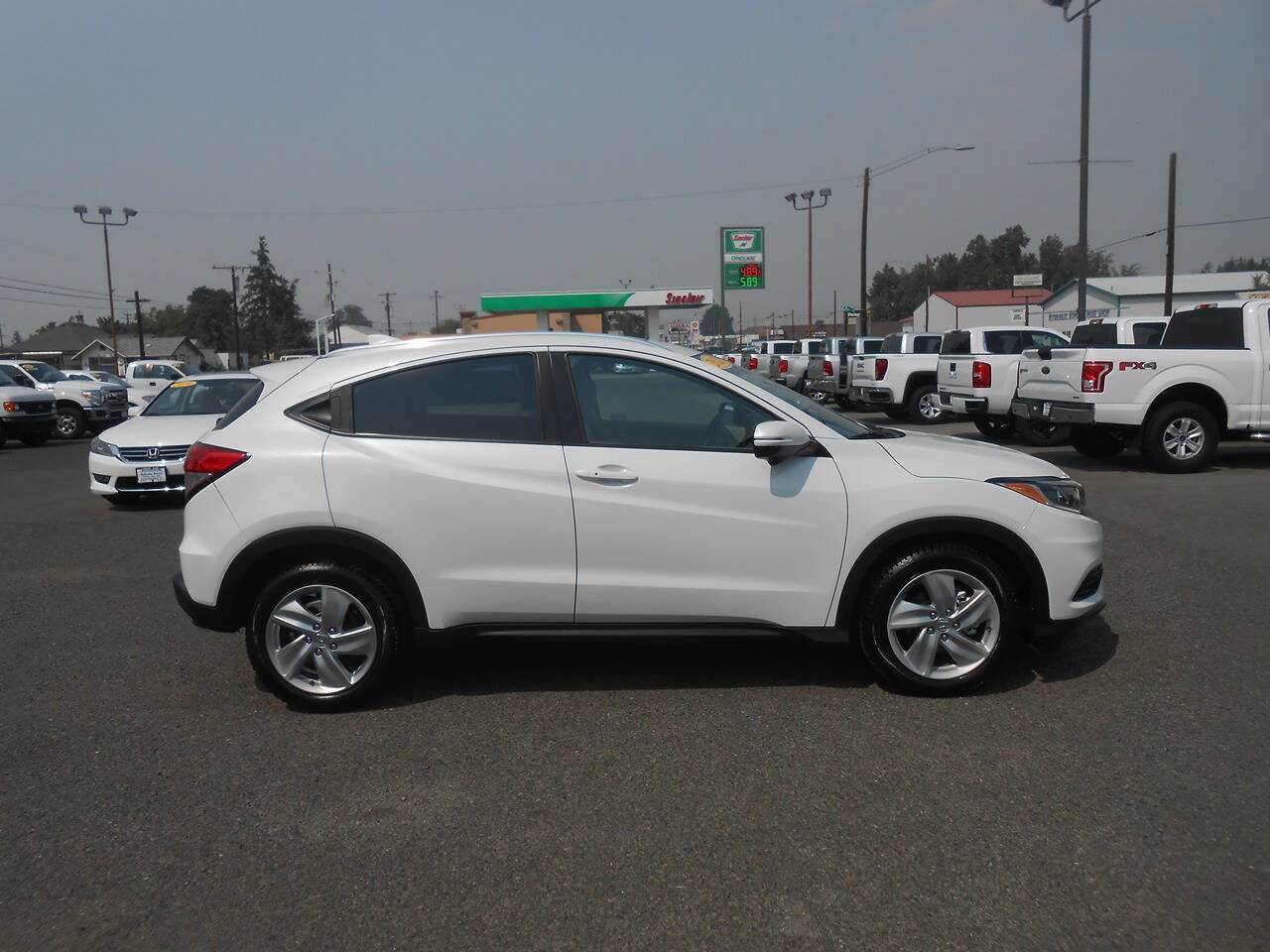 Used 2020 Honda HR-V EX-L image 2
