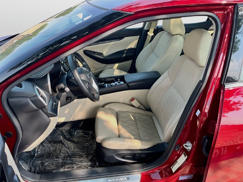Used 2023 Nissan Maxima Platinum w/ Sport Mat Group FWD image 21