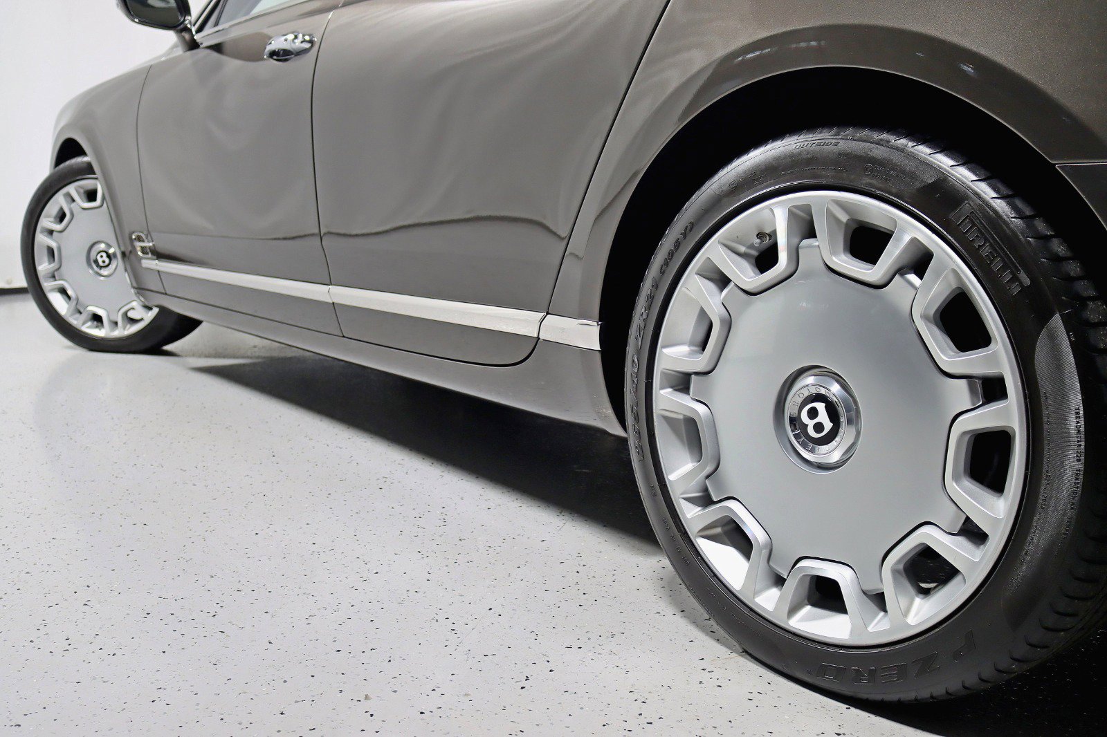 Used 2011 Bentley Mulsanne image 13