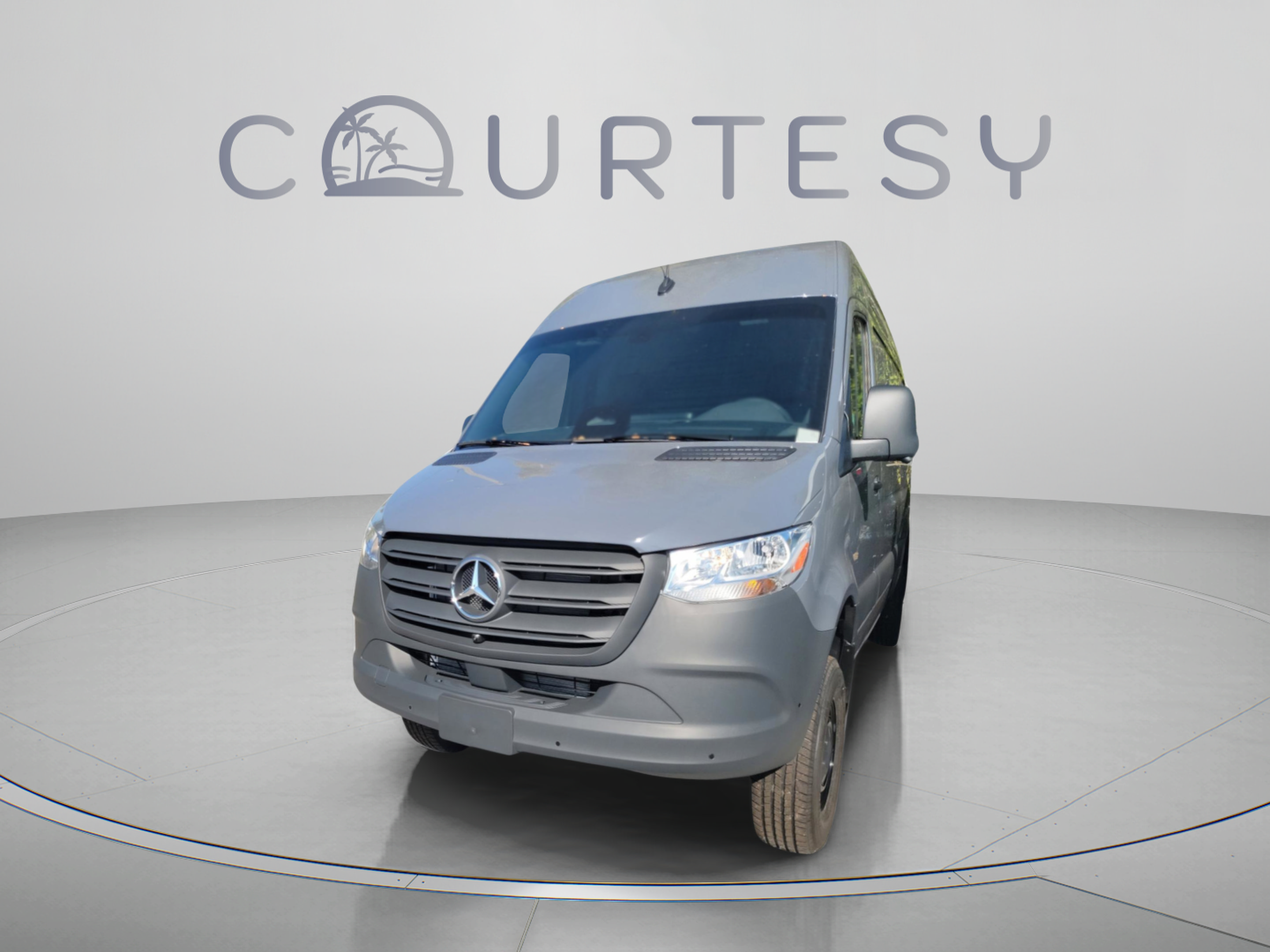 Used 2026 Mercedes-Benz Sprinter 2500 image 1