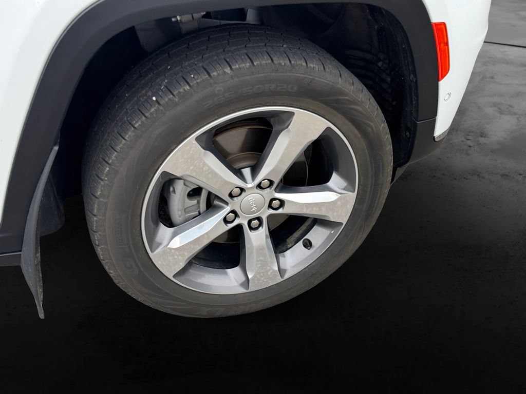 Used 2022 Jeep Grand Cherokee L Limited w/ Luxury Tech Group II AWD/4WD image 11