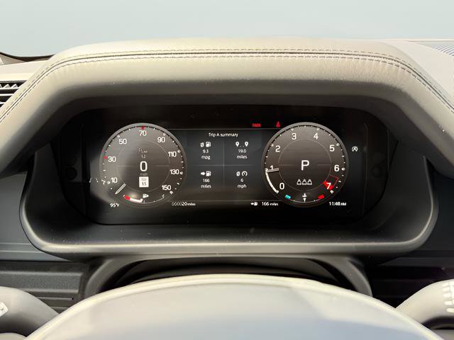 Certified 2025 Land Rover Defender 90 S AWD/4WD image 17