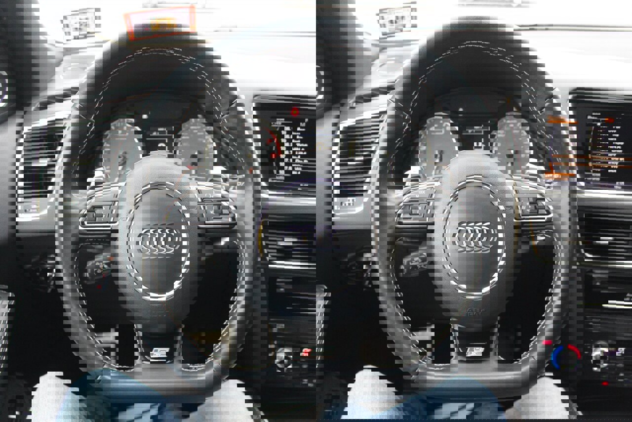 Used 2015 Audi SQ5 Premium Plus image 6