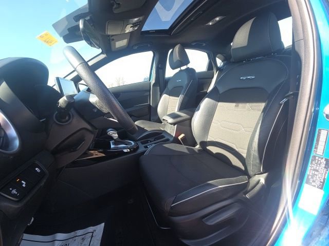 Used 2023 Kia Forte GT-Line w/ GT-Line Premium Package image 24
