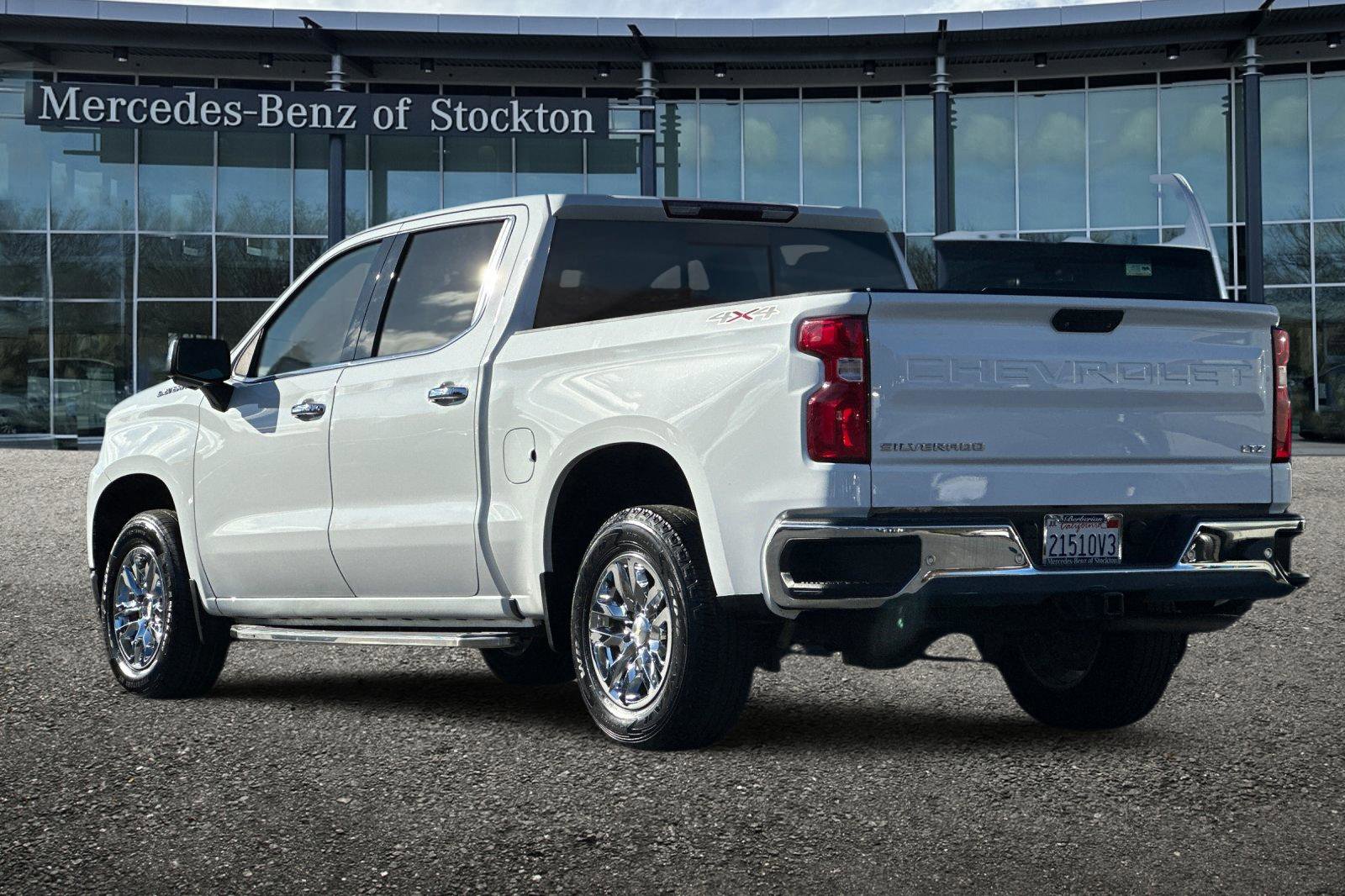 Used 2021 Chevrolet Silverado 1500 LTZ w/ LTZ Convenience Package II image 6