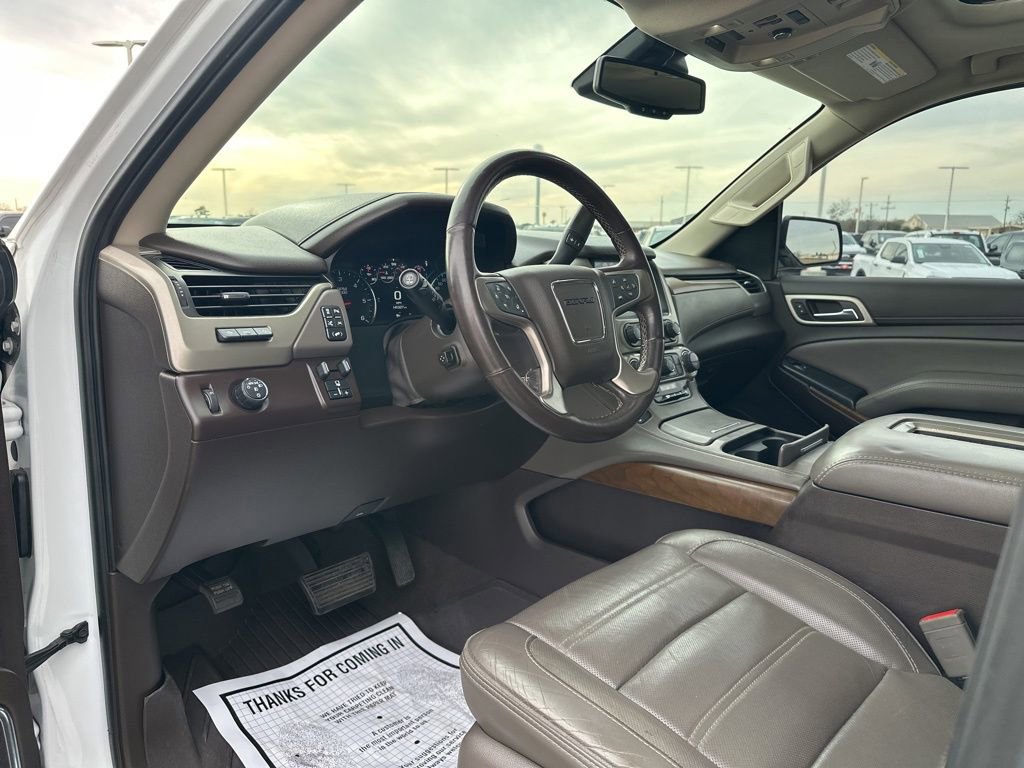 Used 2020 GMC Yukon Denali w/ Denali Ultimate Package image 15