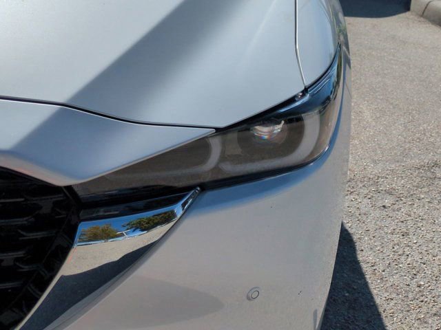 Used 2023 MAZDA CX-5 Signature image 9