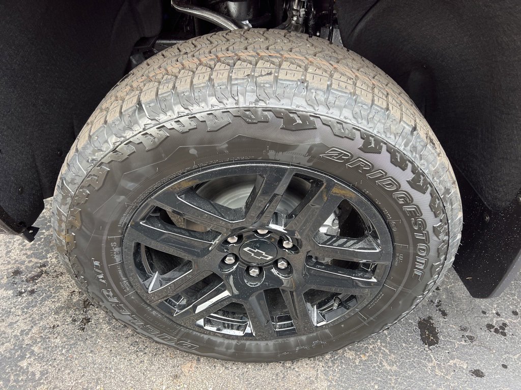 New 2026 Chevrolet Silverado 1500 LT Trail Boss w/ Convenience Package II image 2