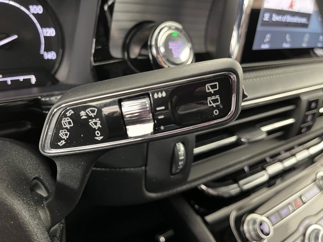 Used 2022 Lincoln Corsair AWD w/ Equipment Group 101A image 23