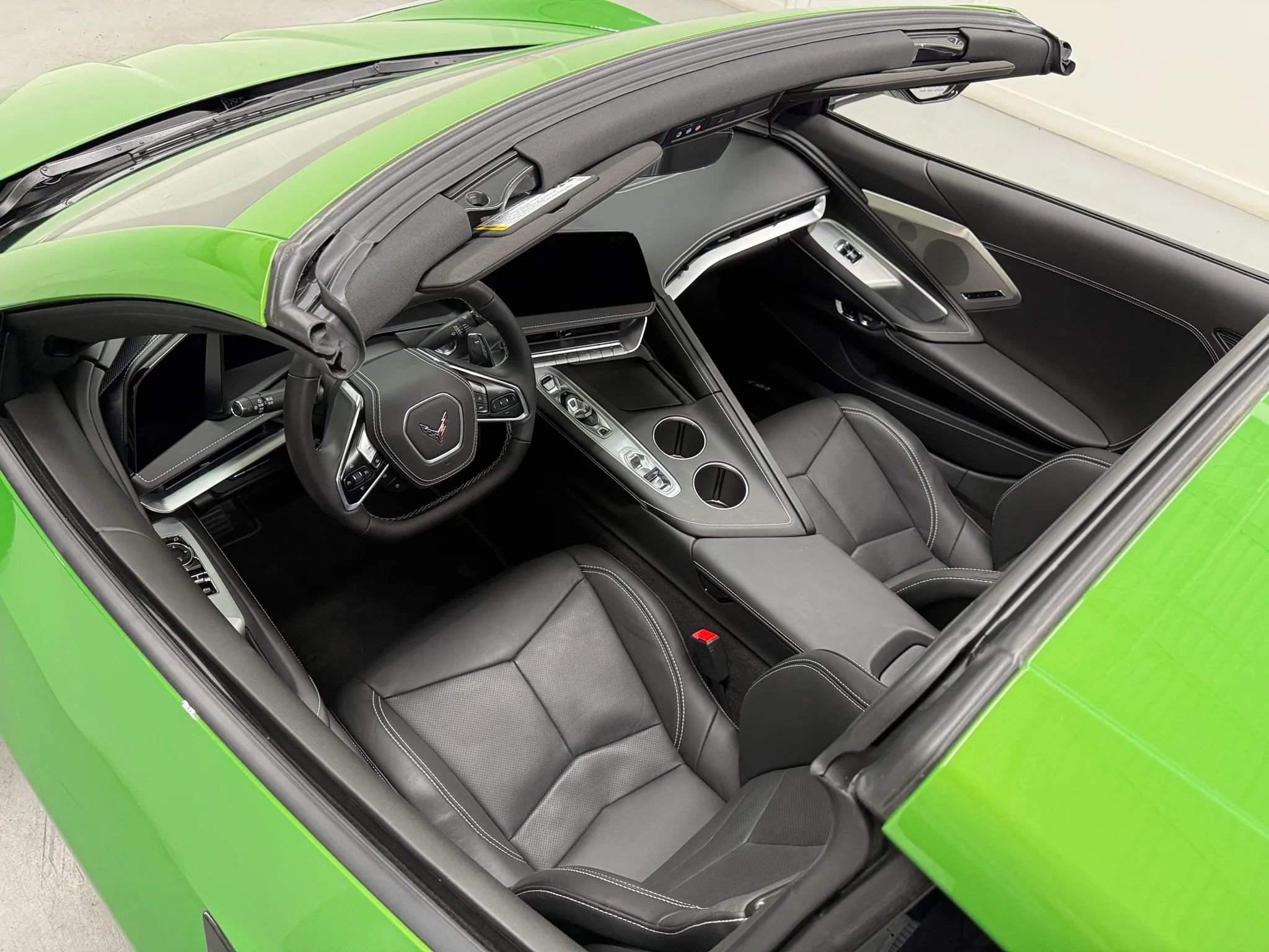 Used 2026 Chevrolet Corvette Stingray Preferred Cpe w/ Z51 Performance Package image 16