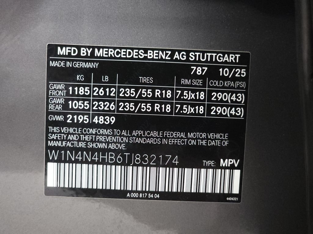 Certified 2026 Mercedes-Benz GLA 250 4MATIC image 32