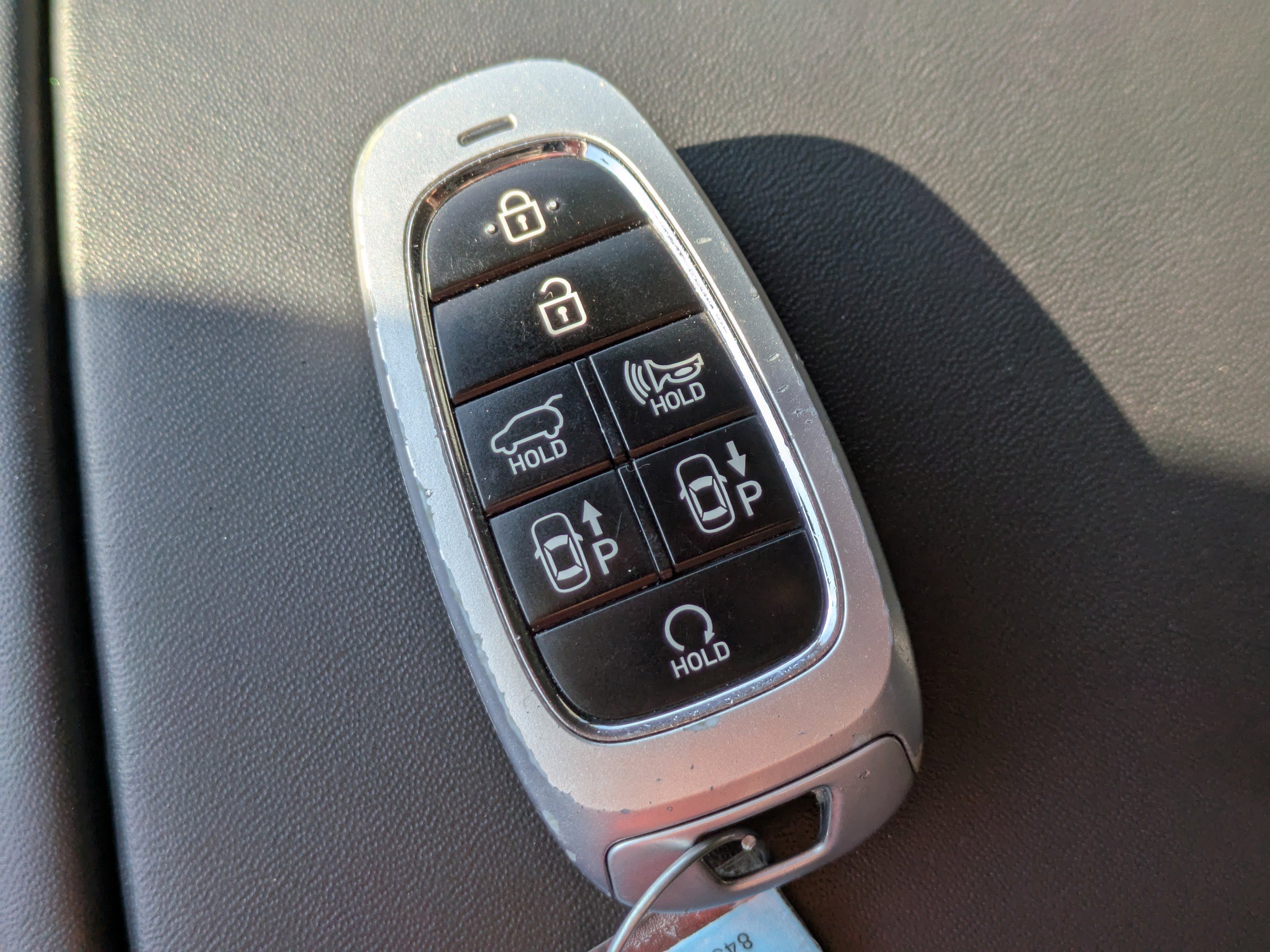 Used 2023 Hyundai Santa Fe Limited image 35