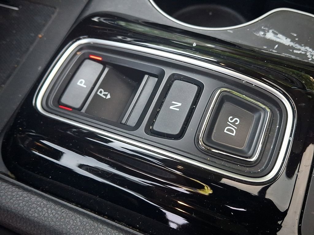 Used 2025 Honda Pilot Elite image 16