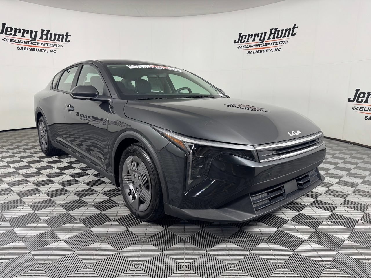 Used 2025 Kia K4 FWD image 5