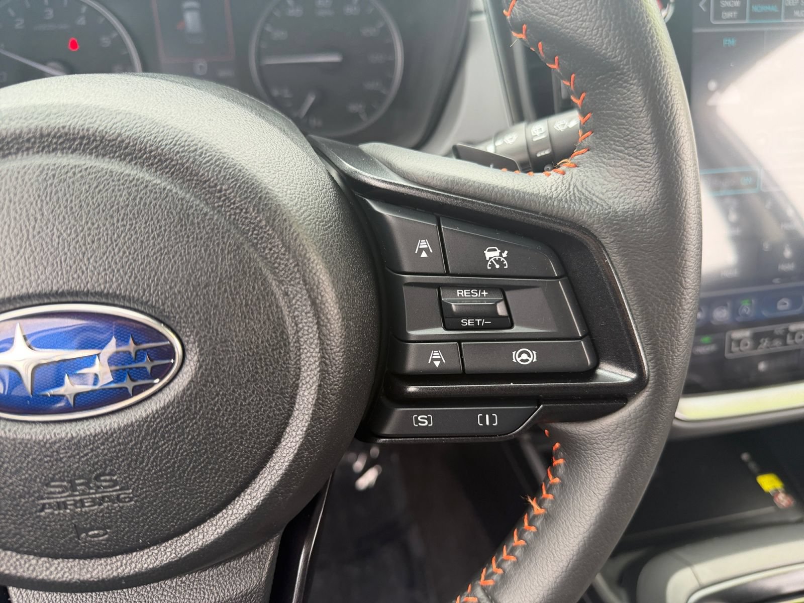 Used 2024 Subaru Crosstrek 2.5i Limited w/ Crosstrek Mirror Package AWD/4WD image 19