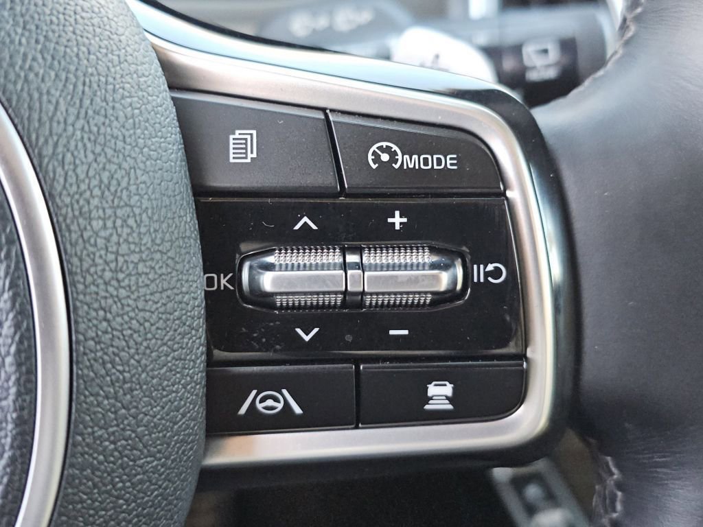 Used 2023 Kia Sorento SX Prestige w/ Panoramic Sunroof Package image 20