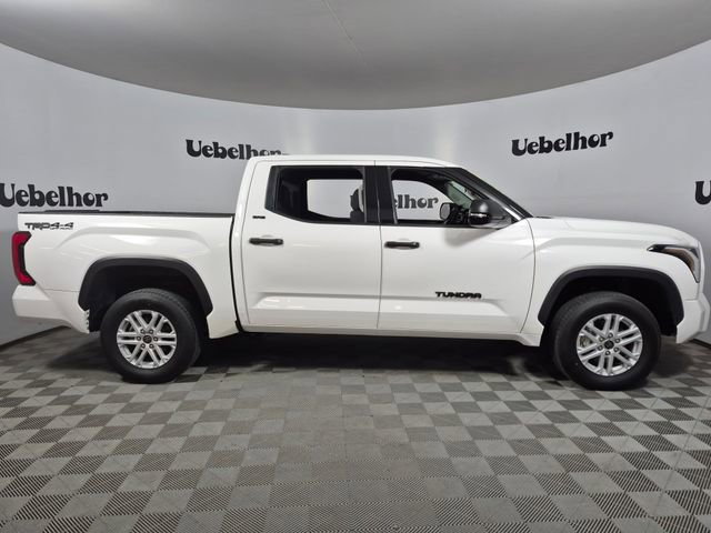 Used 2023 Toyota Tundra SR5 w/ SR5 Convenience Package AWD/4WD image 8