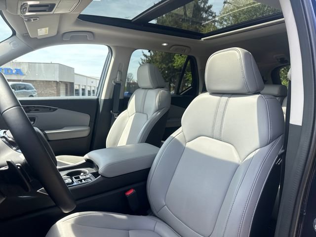 Certified 2023 Honda Pilot Touring image 12