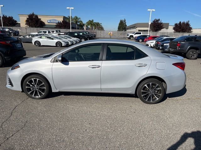 Used 2019 Toyota Corolla SE w/ Carpet Mat Package (TMS) image 8