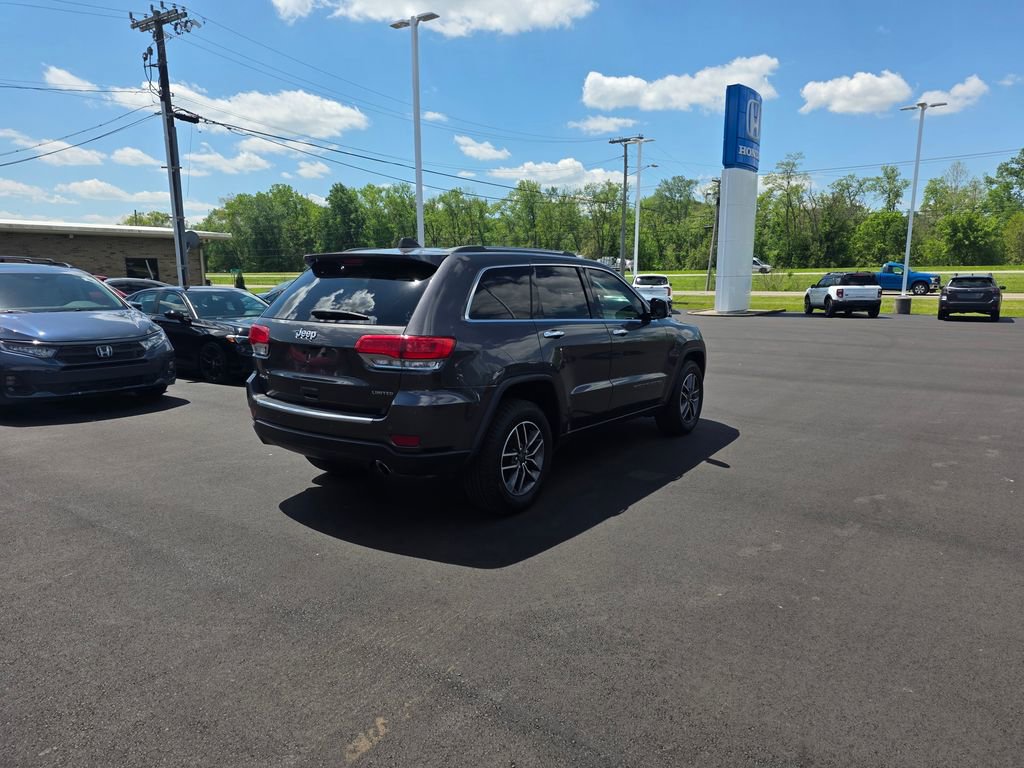 Used 2019 Jeep Grand Cherokee Limited w/ Luxury Group II AWD/4WD image 3