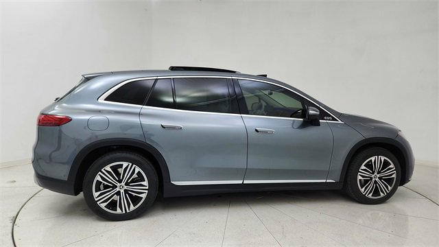 Used 2023 Mercedes-Benz EQS 450+ SUV image 6