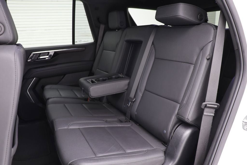 Used 2025 Chevrolet Tahoe LT AWD/4WD image 11