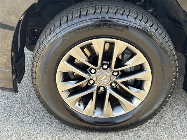 Used 2016 Lexus GX 460 Luxury image 9