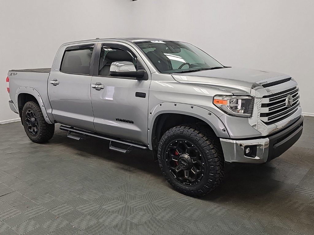 Used 2021 Toyota Tundra Limited w/ Limited Premium Package AWD/4WD image 3