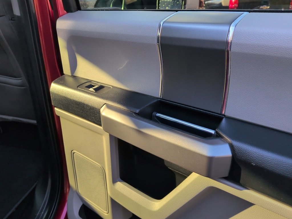 Used 2018 Ford F150 XLT w/ Equipment Group 302A Luxury image 20