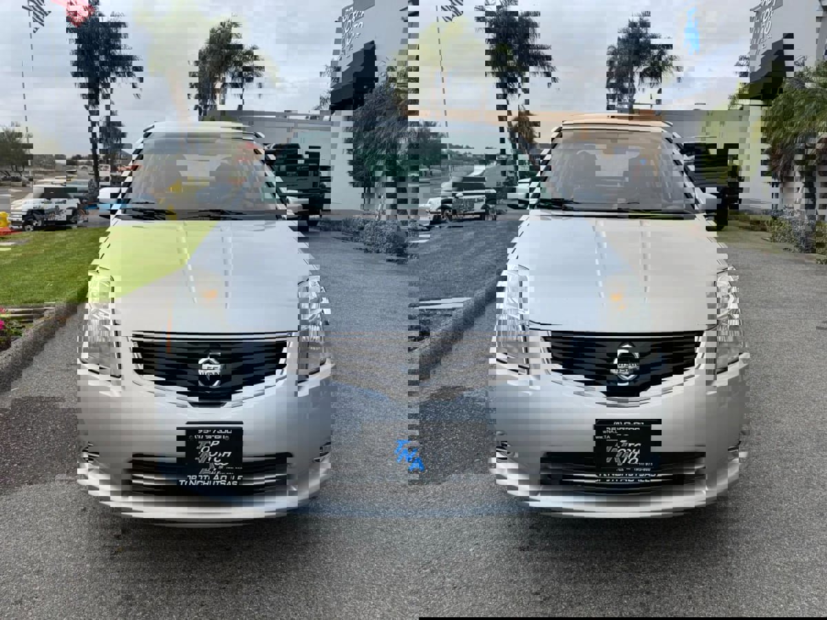Used 2012 Nissan Sentra 2.0 S image 2