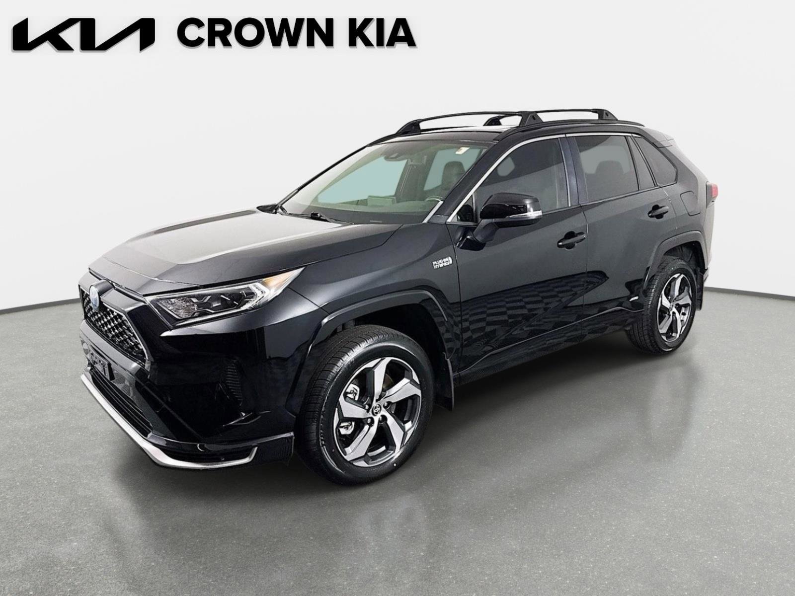 Used 2021 Toyota RAV4 SE w/ Weather & Moonroof Package AWD/4WD image 1