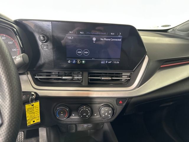 Used 2024 Chevrolet Trax RS w/ Driver Confidence Package image 21
