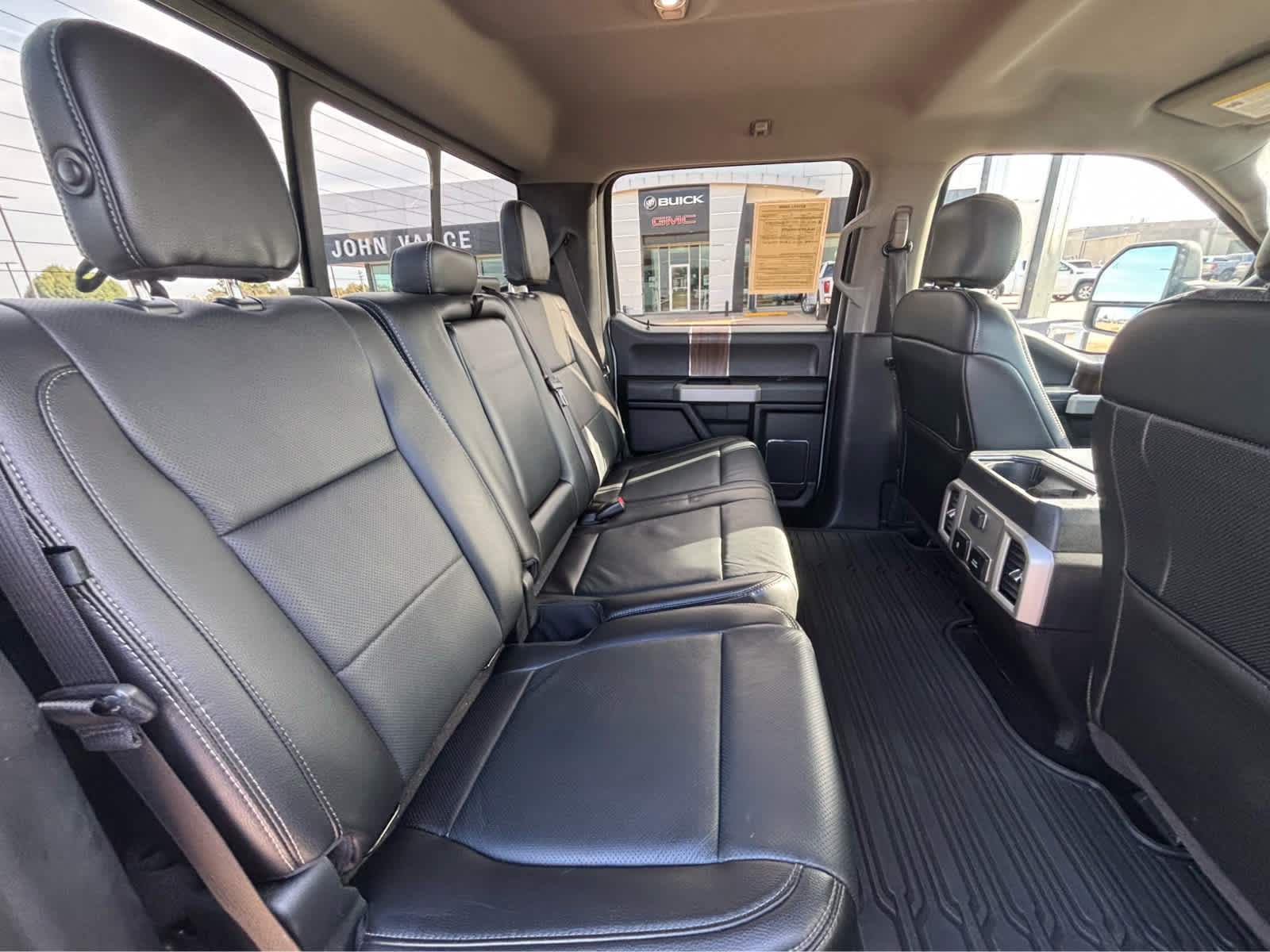 Used 2017 Ford F150 Lariat w/ Equipment Group 501A Mid RWD image 14