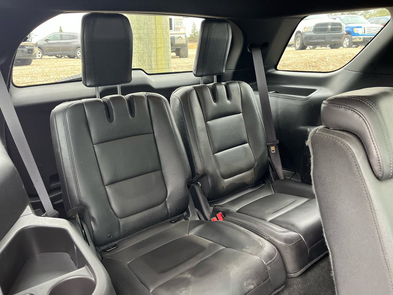Used 2015 Ford Explorer XLT w/ Equipment Group 202A AWD/4WD image 20