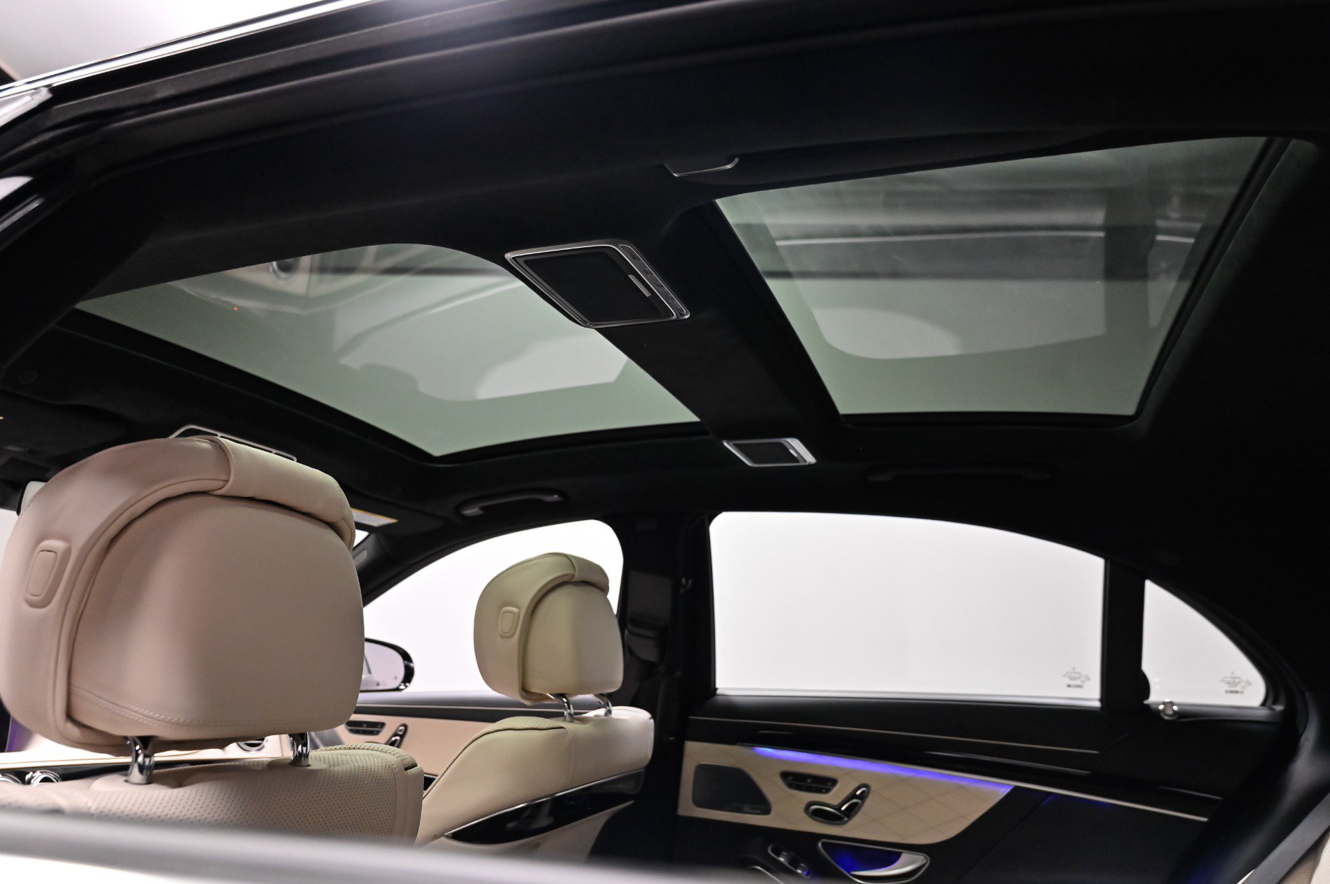 Used 2020 Mercedes-Benz S 63 AMG 4MATIC Sedan image 30
