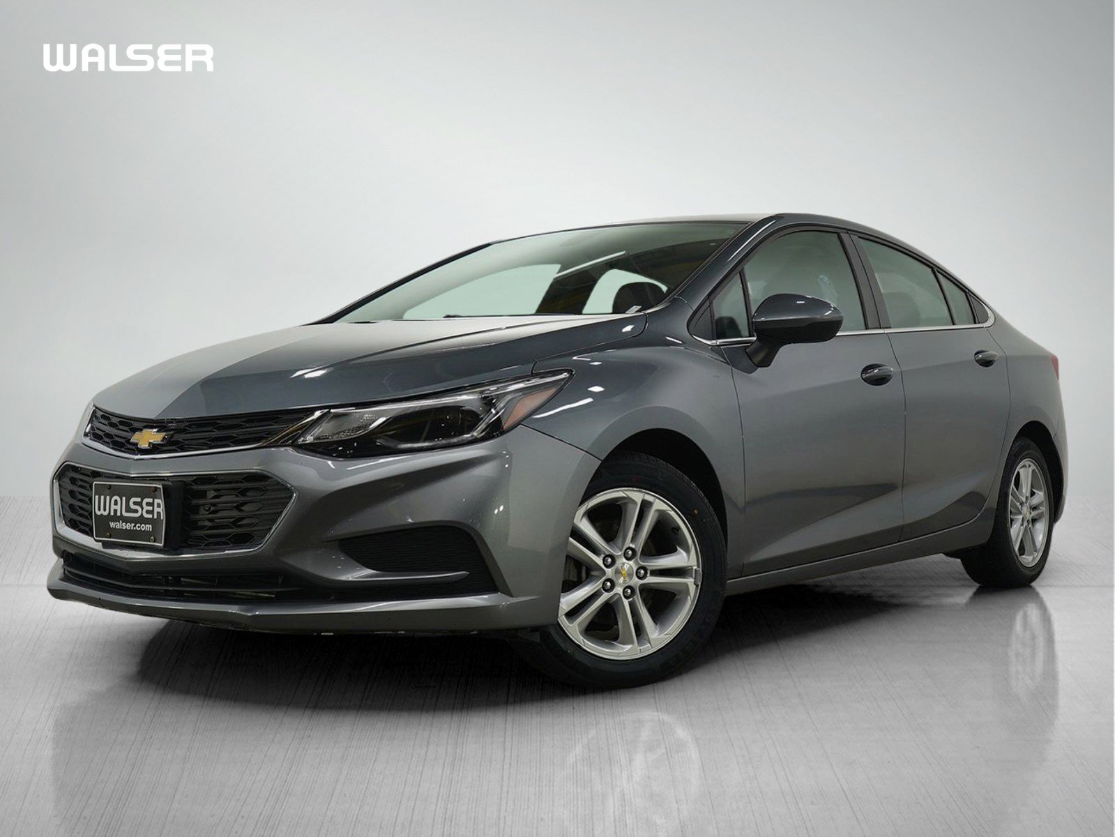 Used 2018 Chevrolet Cruze LT w/ Convenience Package image 1