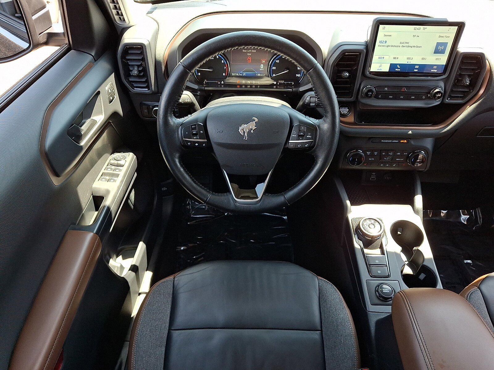 Certified 2023 Ford Bronco Sport Outer Banks AWD/4WD image 11