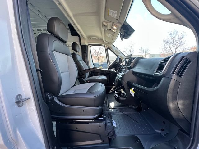 New 2025 RAM ProMaster 2500 w/ Quick Order Package 22G SLT FWD image 30