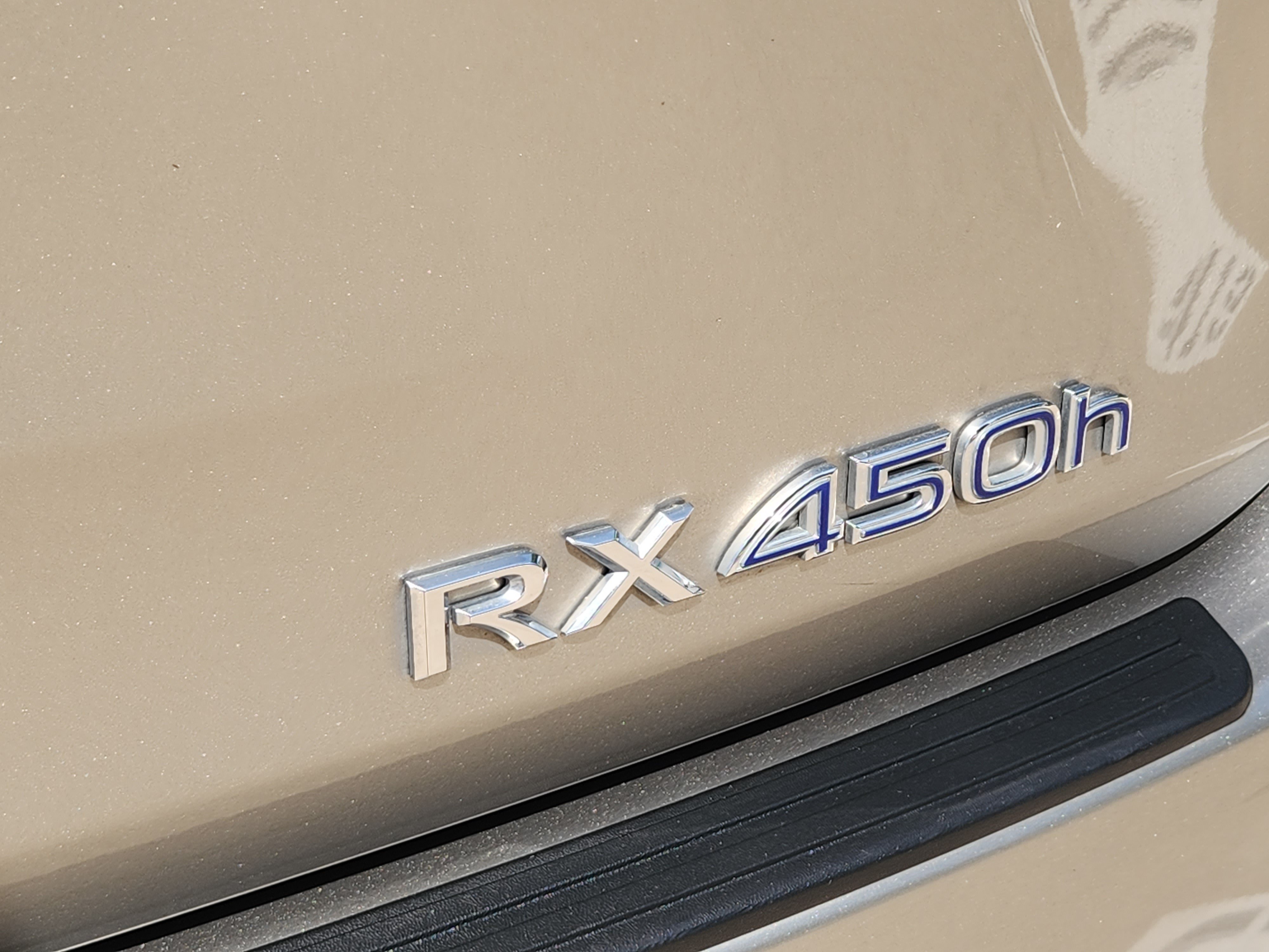 Certified 2022 Lexus RX 450h AWD w/ Premium Package image 39
