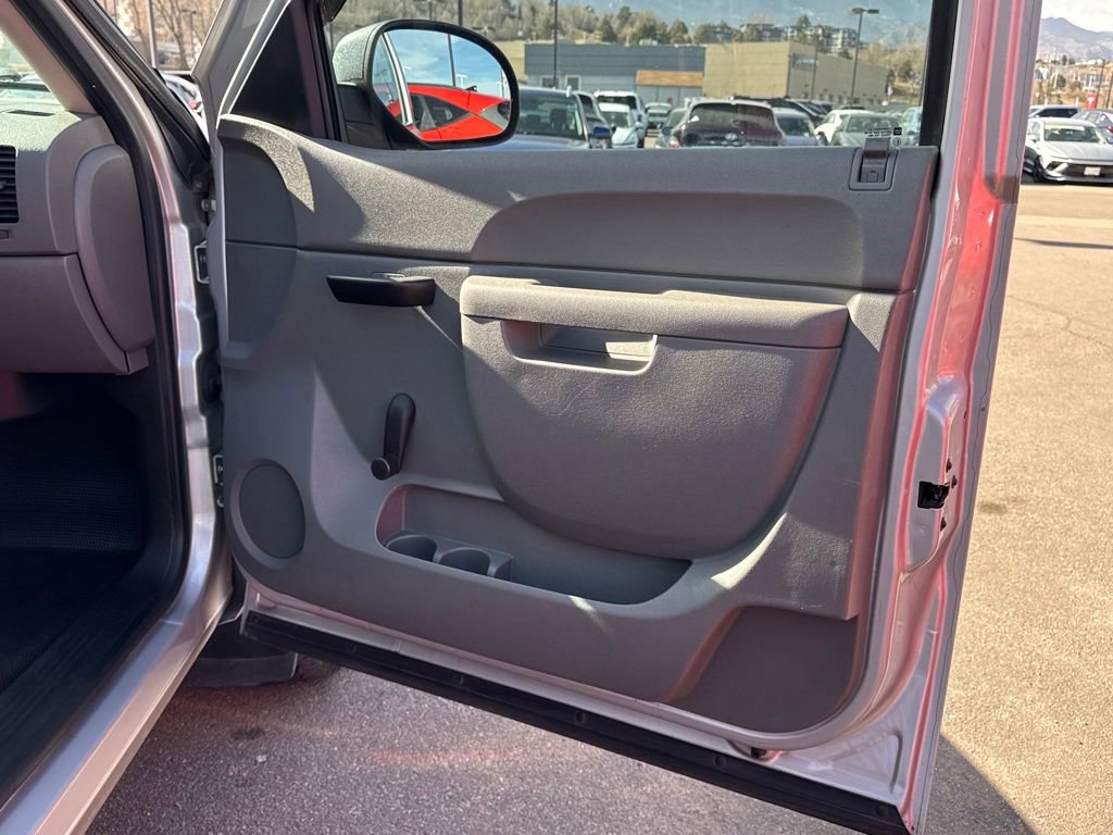 Used 2010 Chevrolet Silverado 1500 W/T image 19