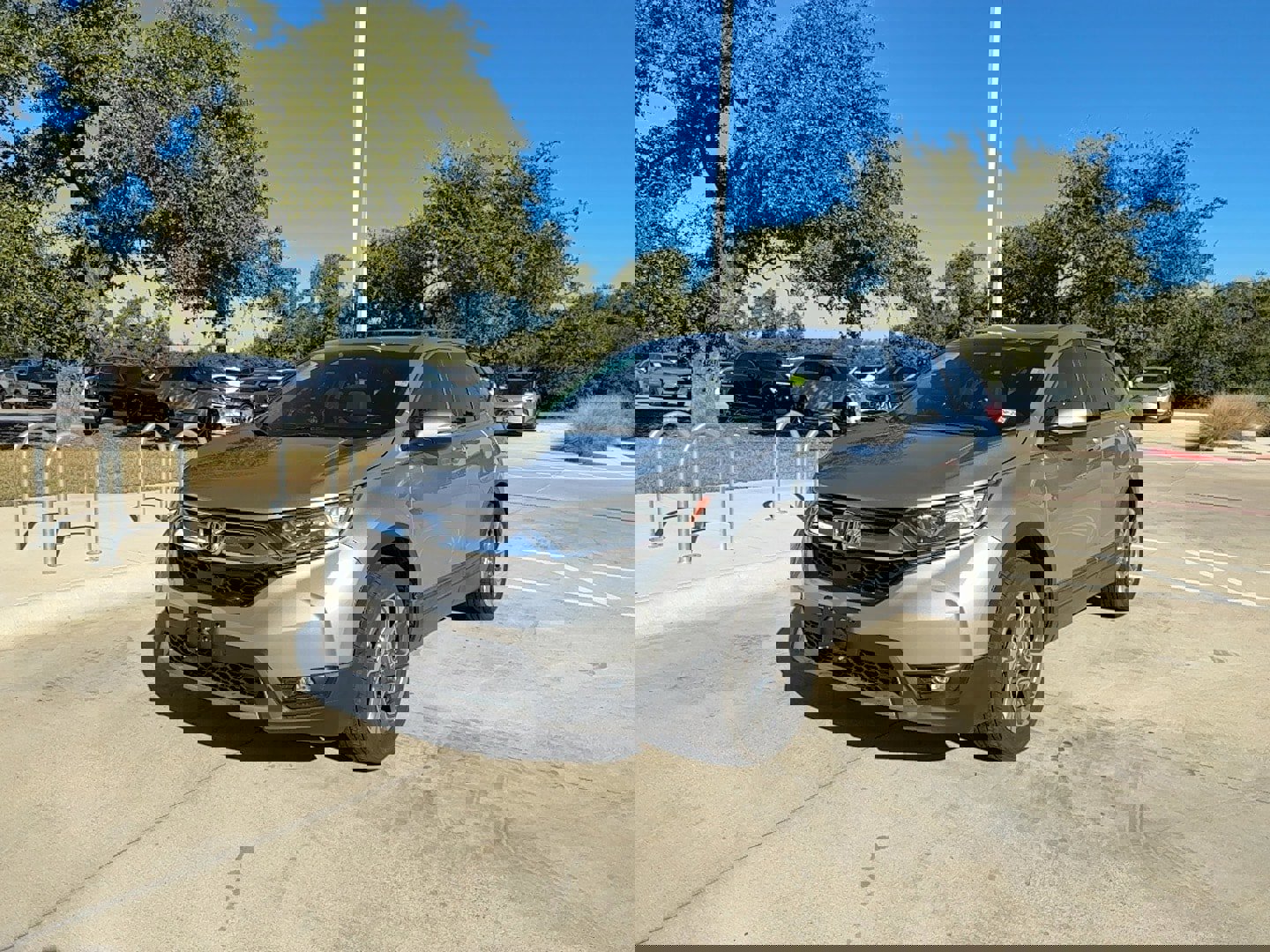 Used 2017 Honda CR-V EX-L image 2