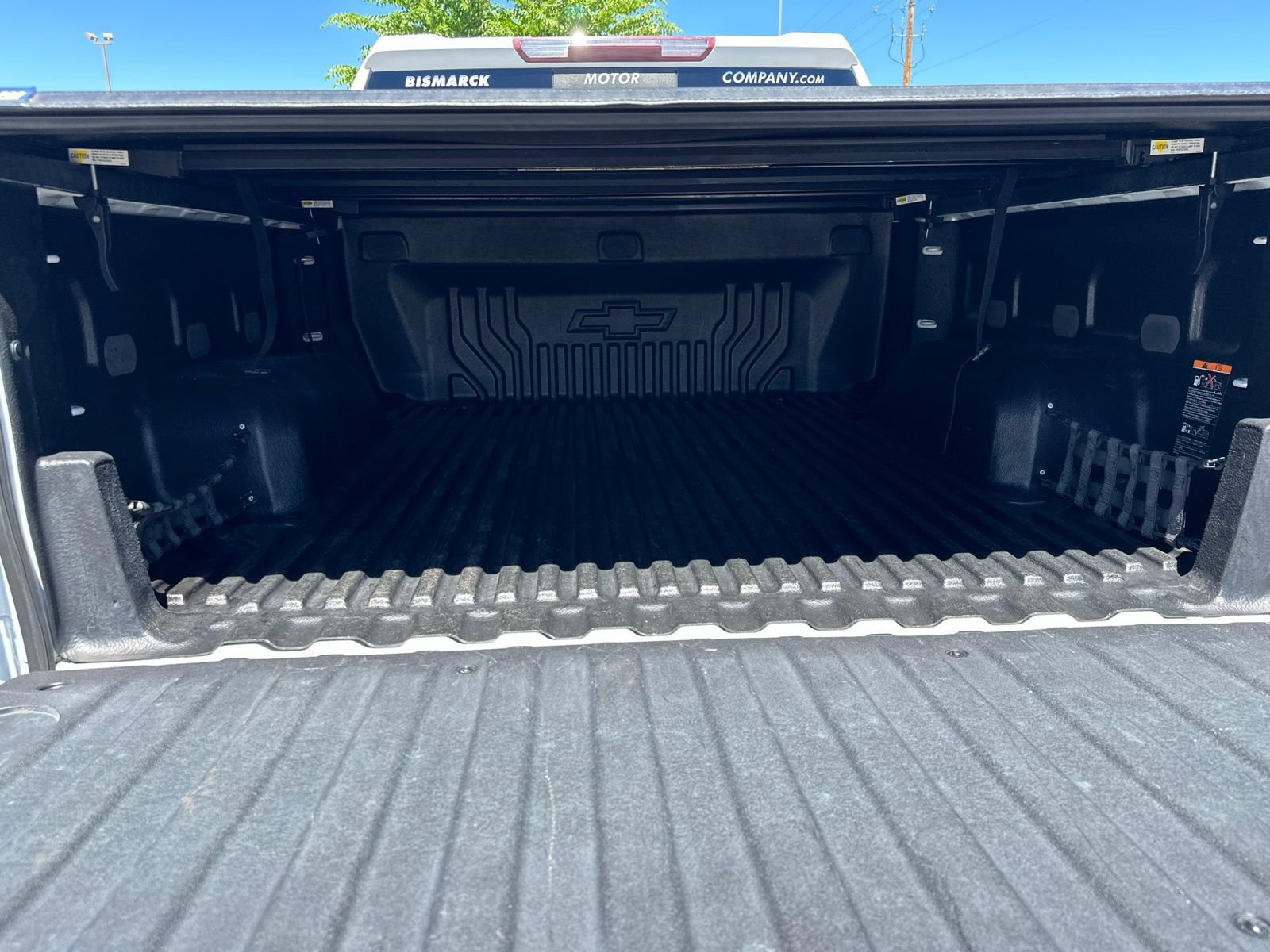 Used 2019 Chevrolet Silverado 1500 LTZ w/ LTZ Premium Package AWD/4WD image 29