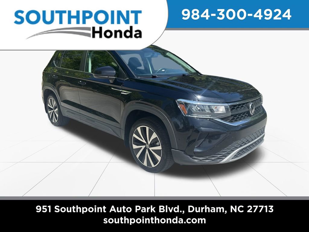 Used 2022 Volkswagen Taos SE image 1