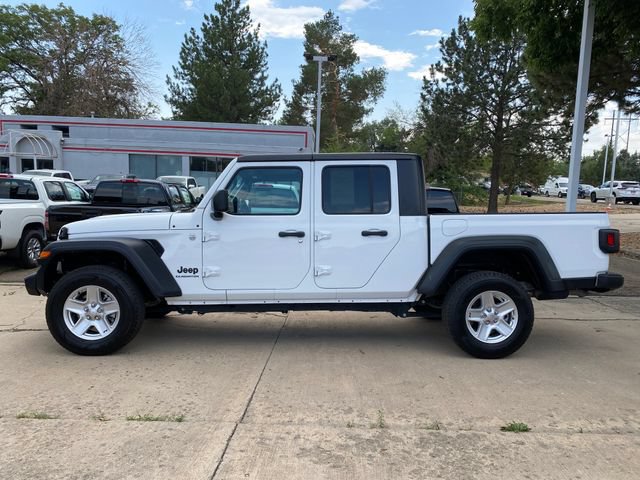 Used 2020 Jeep Gladiator Sport w/ Quick Order Package 24S AWD/4WD image 2