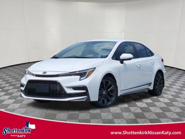 Used 2024 Toyota Corolla SE image 1