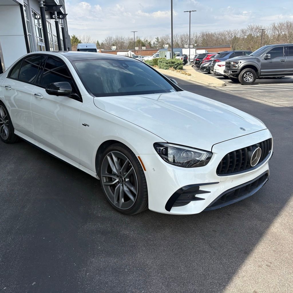 Used 2022 Mercedes-Benz E 53 AMG 4MATIC Sedan image 4