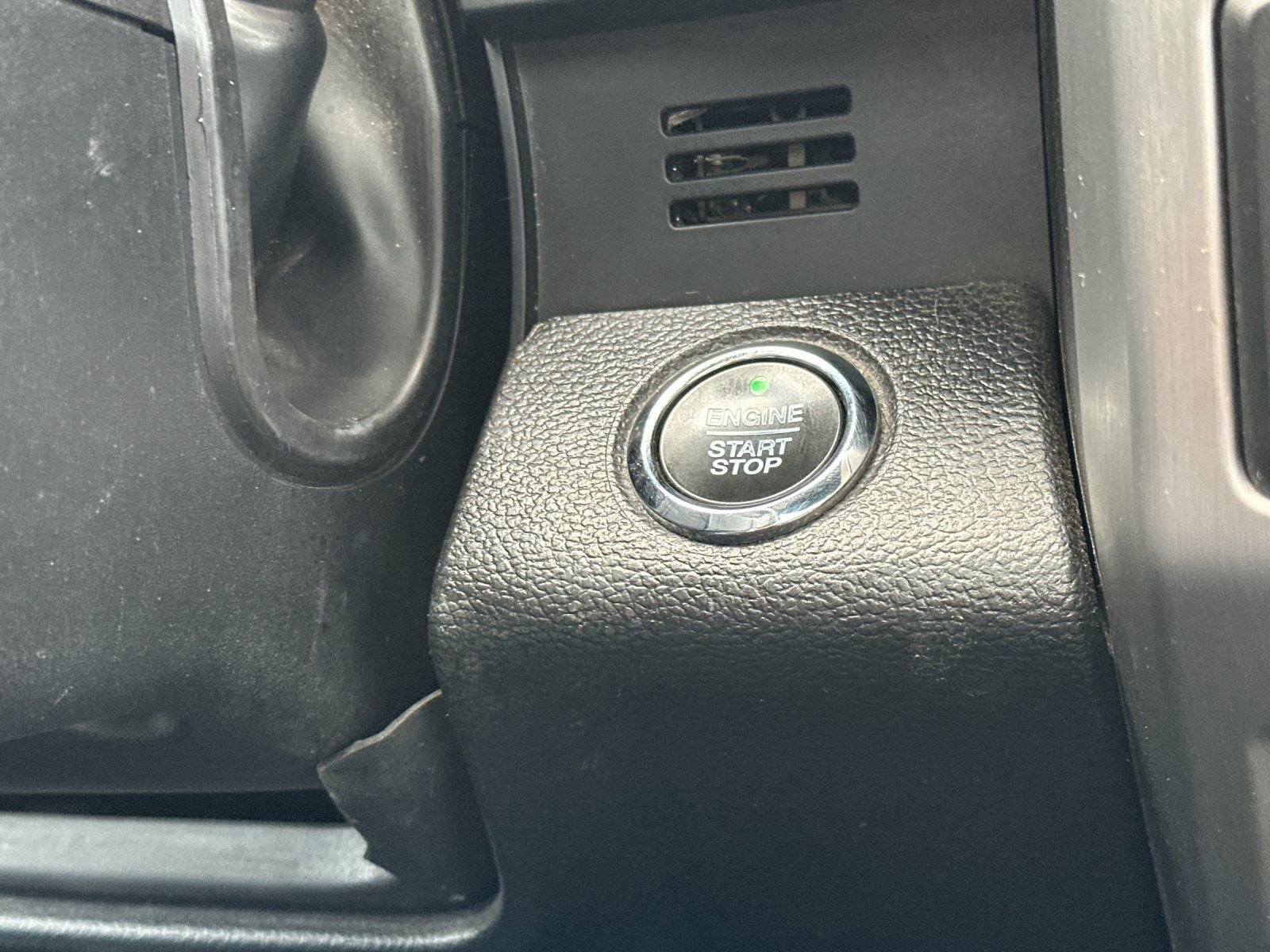 Used 2019 Ford F350 Platinum w/ Platinum Ultimate Package image 22