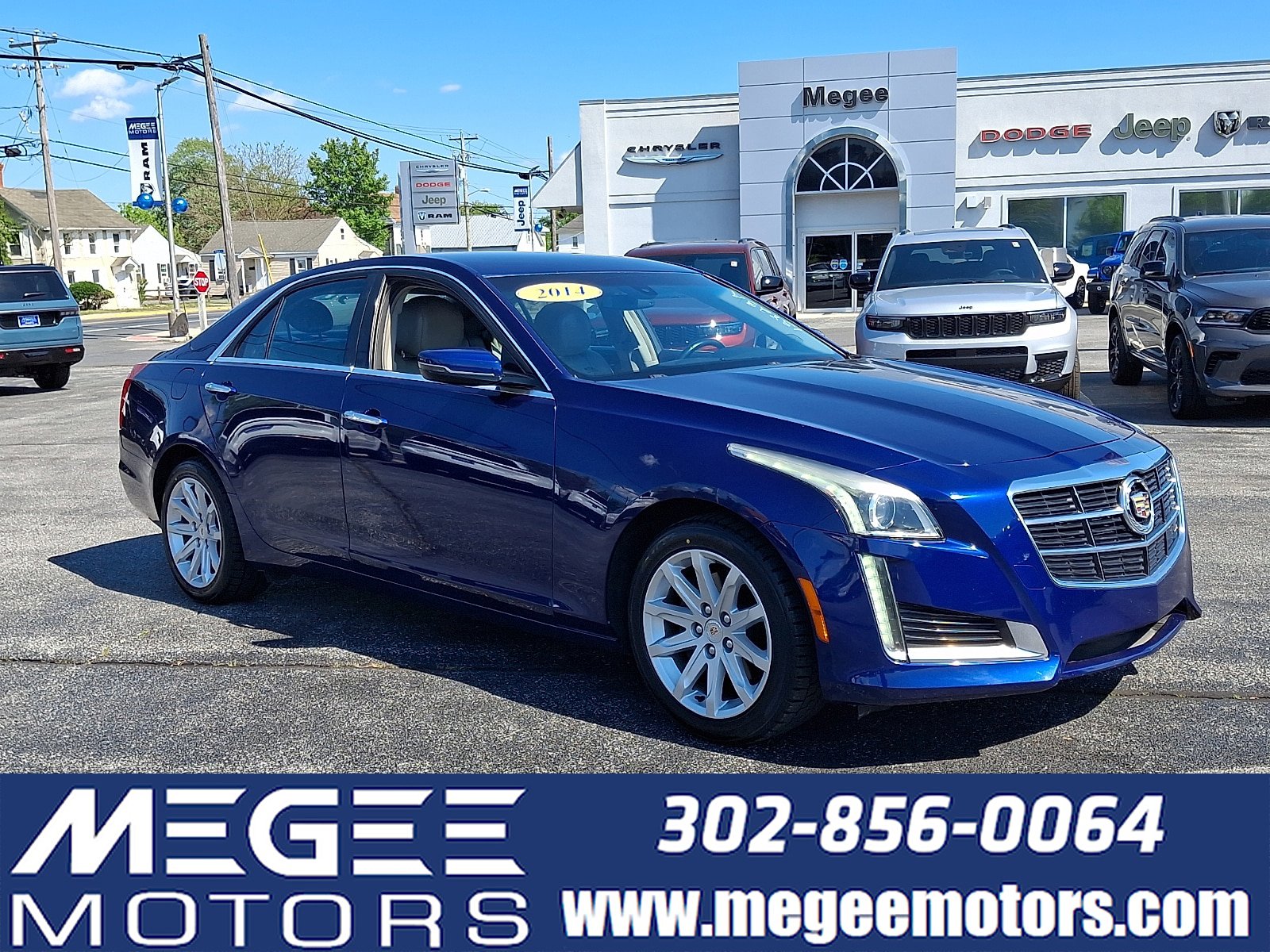 Used 2014 Cadillac CTS Sedan RWD image 1
