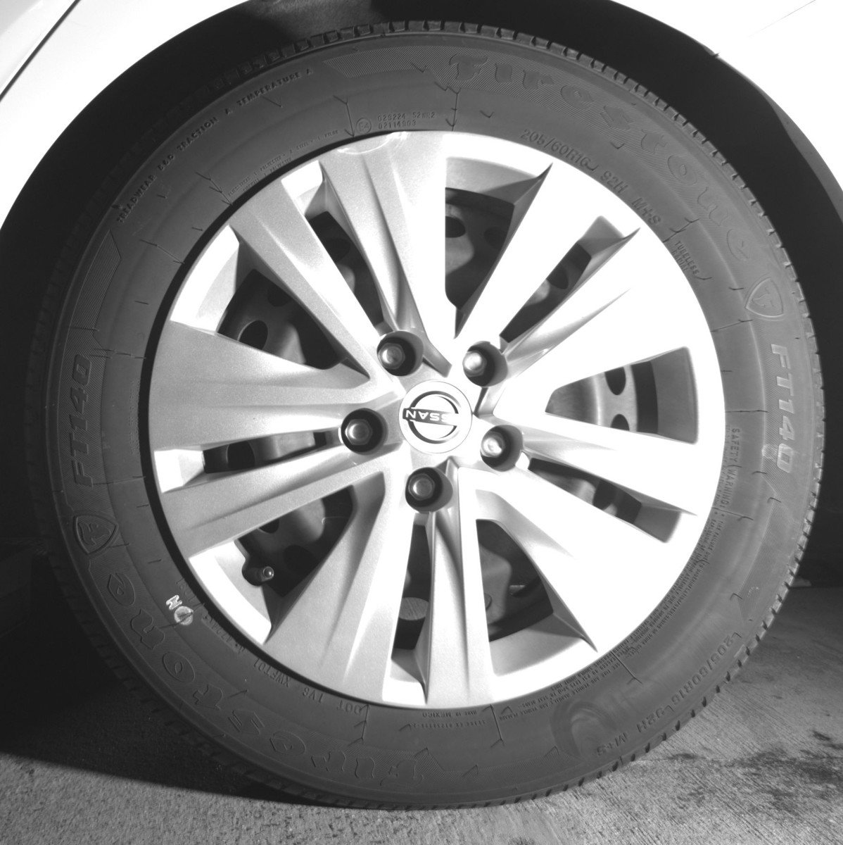 Used 2025 Nissan Sentra S image 14