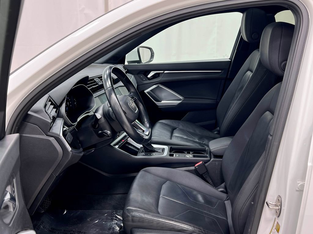 Used 2020 Audi Q3 2.0T Premium image 12